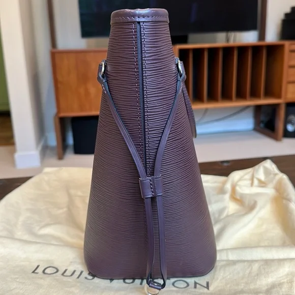 Louis Vuitton Purple Tote Bag without Pouch - Picture 6 of 14